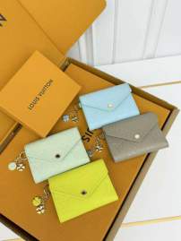 Picture of Louis Vuitton Wallets _SKUfw238467662fw